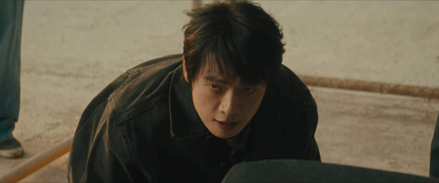 打 往死里打