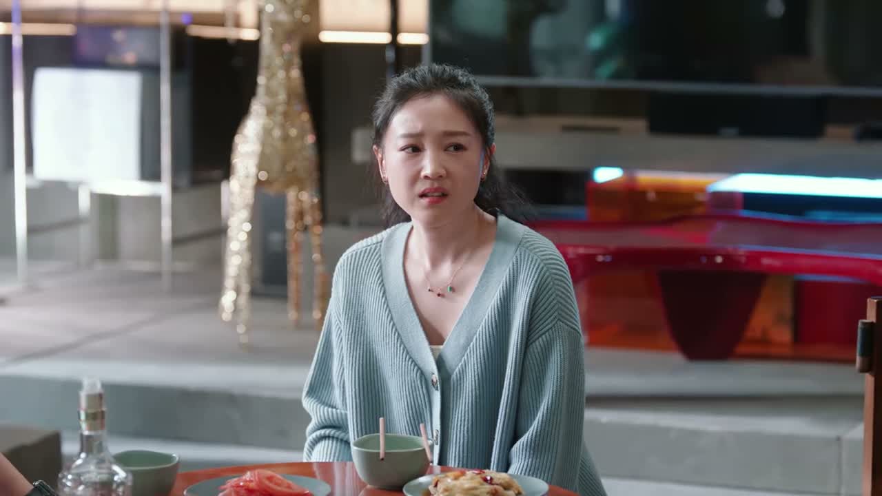 思博继续努力 喝点酒就这德性 不是