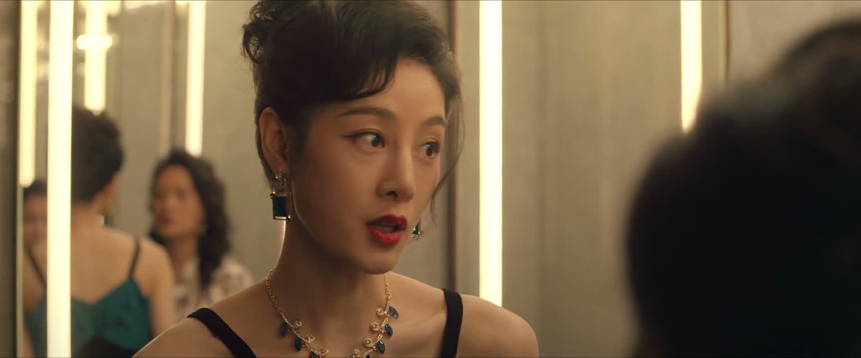 还不一定在哪个 舞女的床上呢