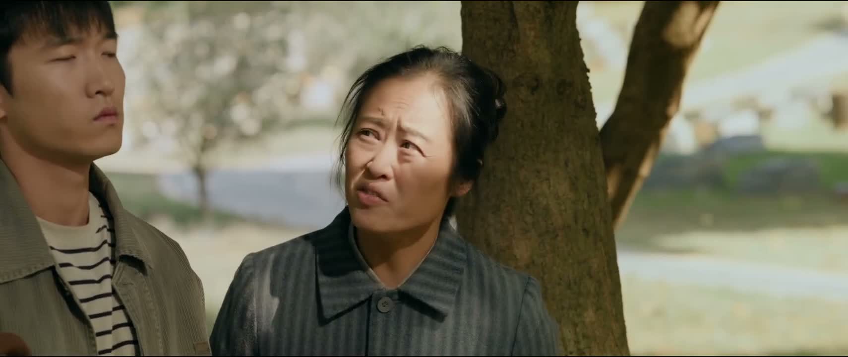 那上坟不都得 大家一起吗