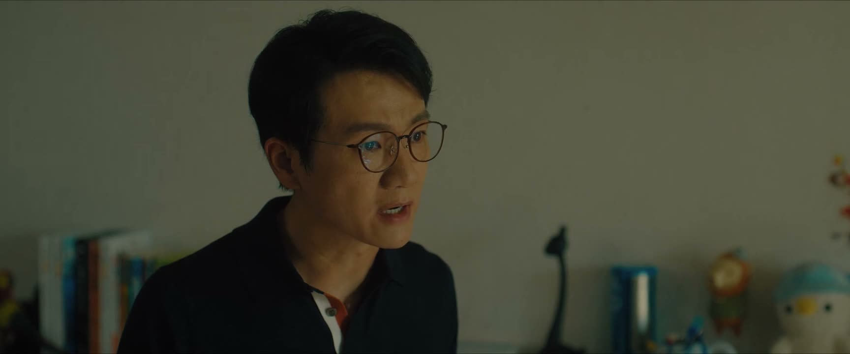 我凭什么离开 你离开 我再跟你说一遍