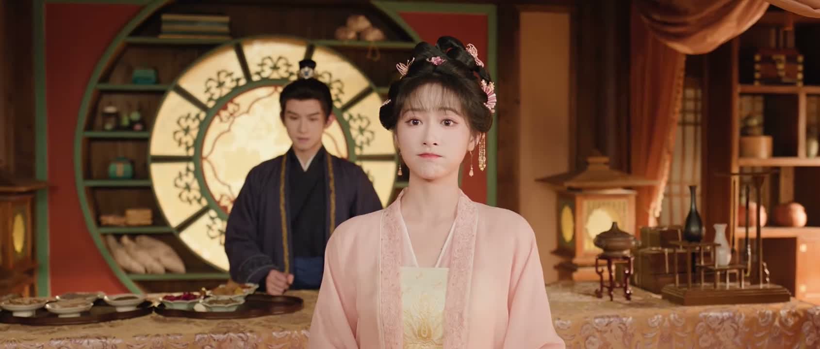 爱慕三哥的女子