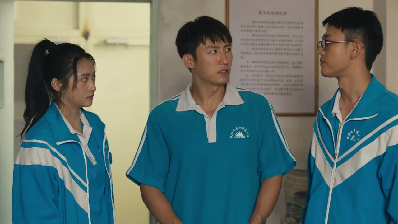 丁师傅天天跟灌牲口似的