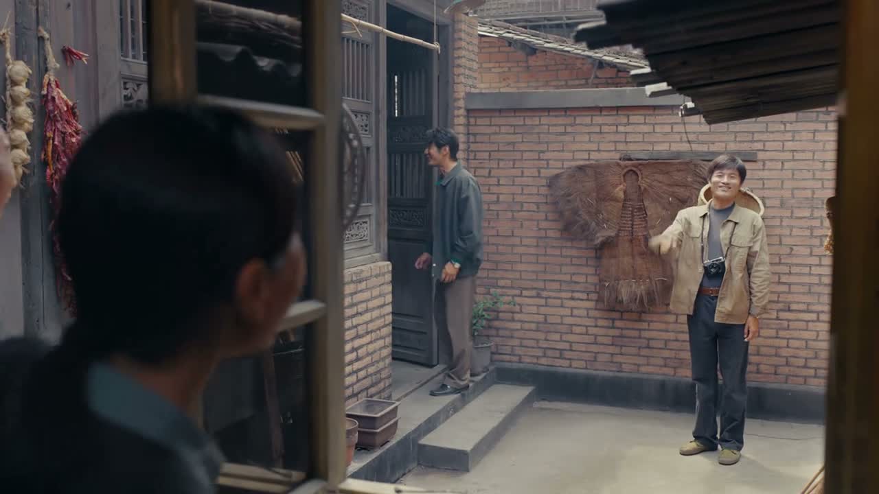 大嫂好 镇长 里屋坐