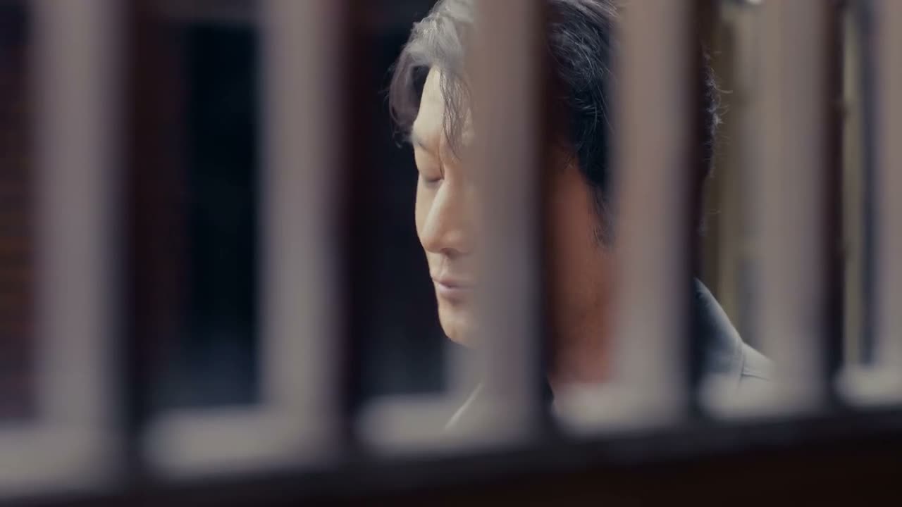 她有能力啊 还肯干