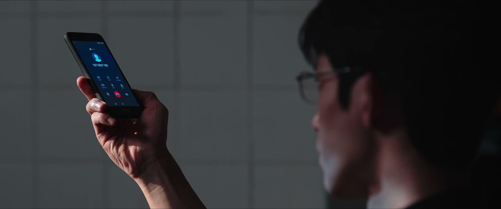 江教授有点调皮呦 陪我玩
