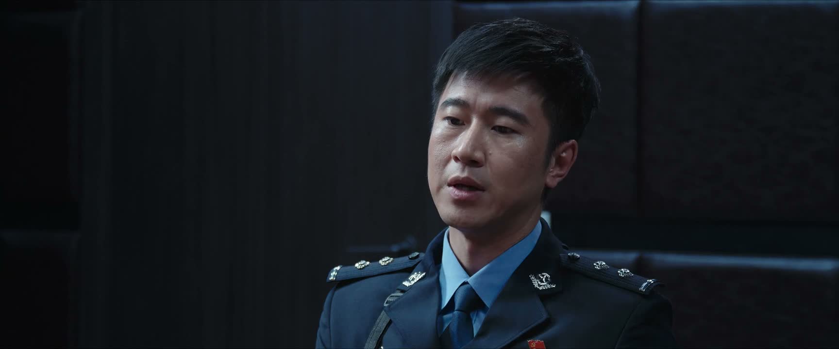 是在码头跟老蝎照了面 后来才弄清楚怎么回事