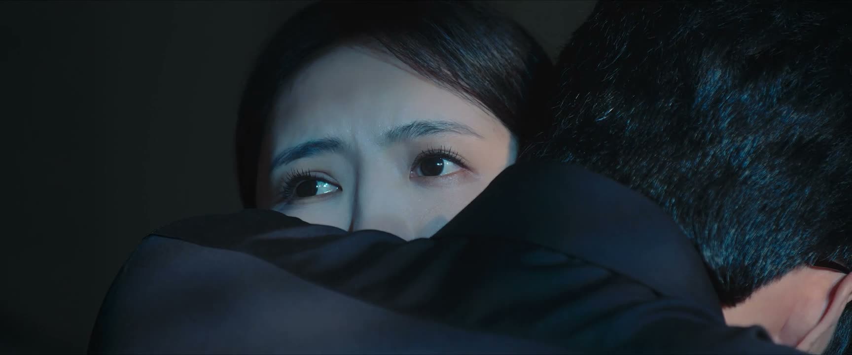 我绝不会让他们伤害你