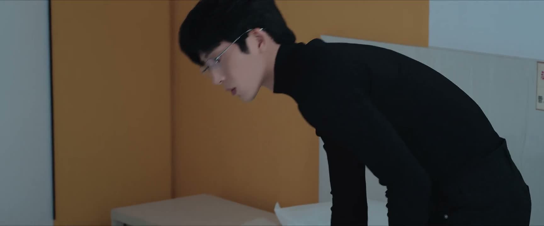 我找他三四天了 绝对出事了我告诉你