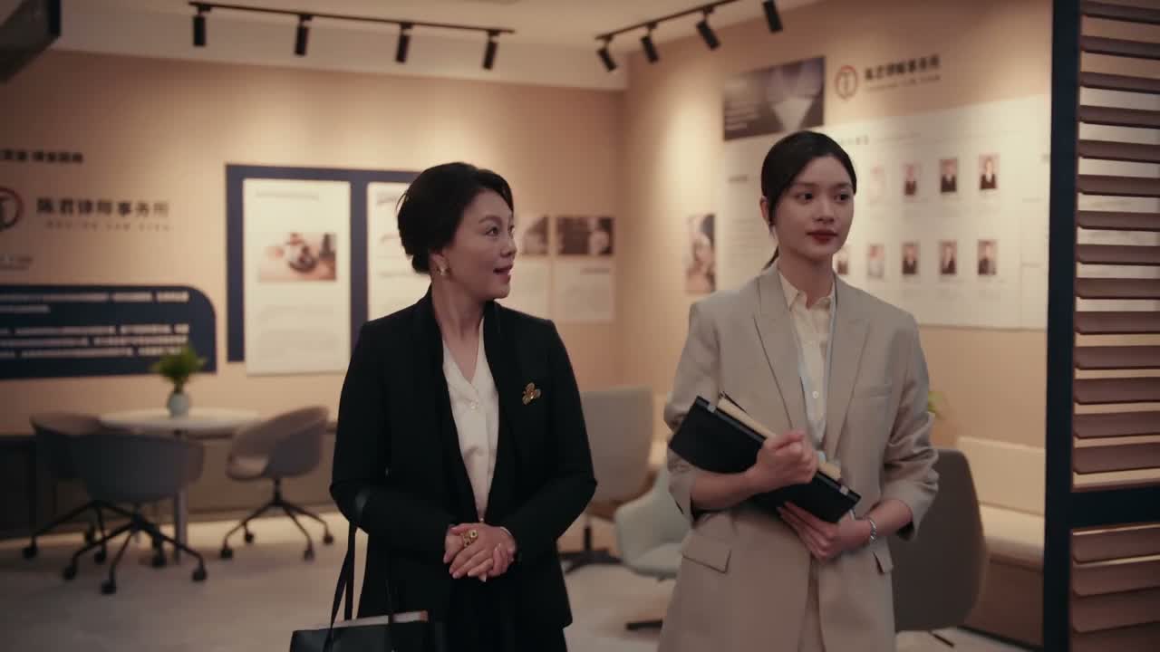 你们这律所还挺大的啊