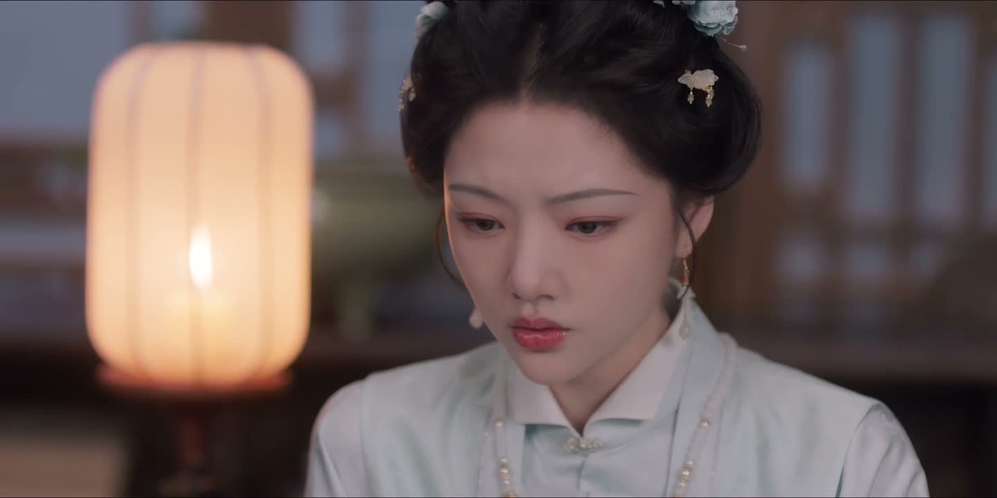 她也就只剩下她自己了