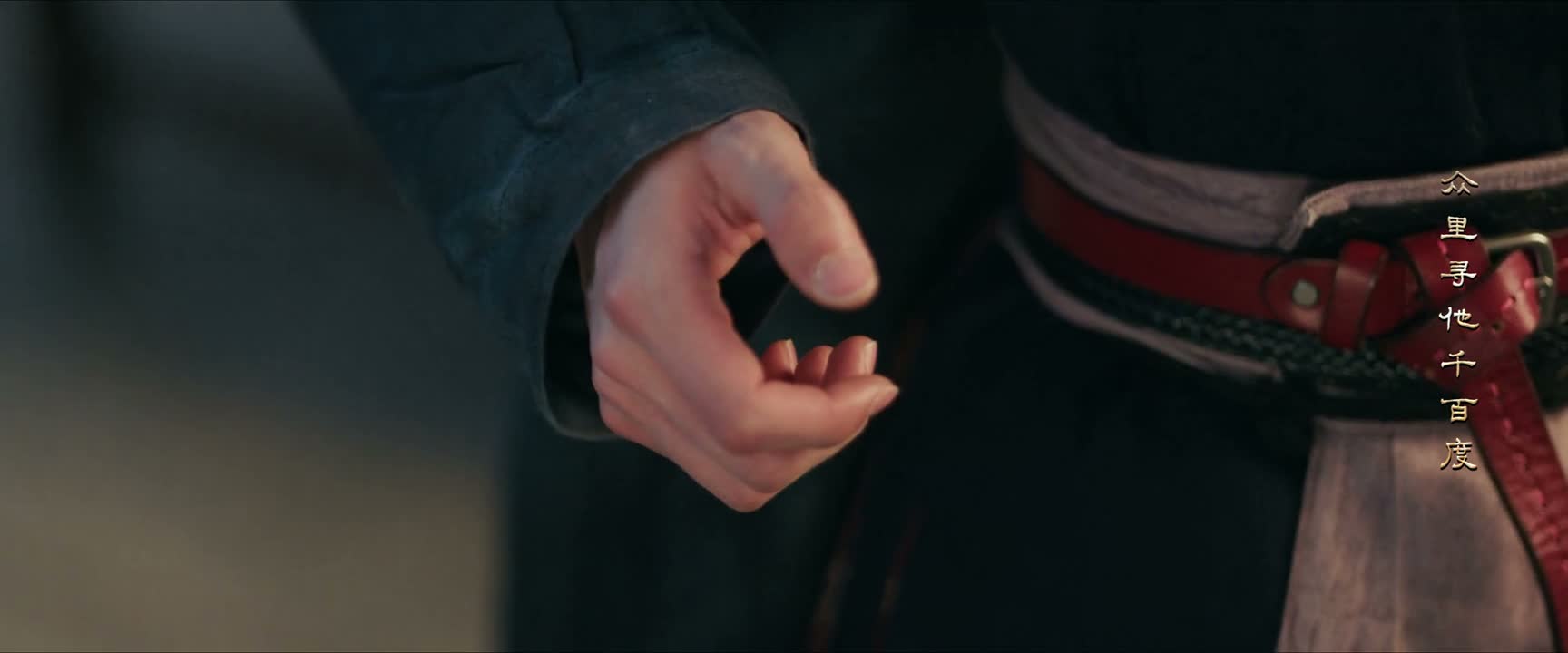 在战场上刀都拿不起来