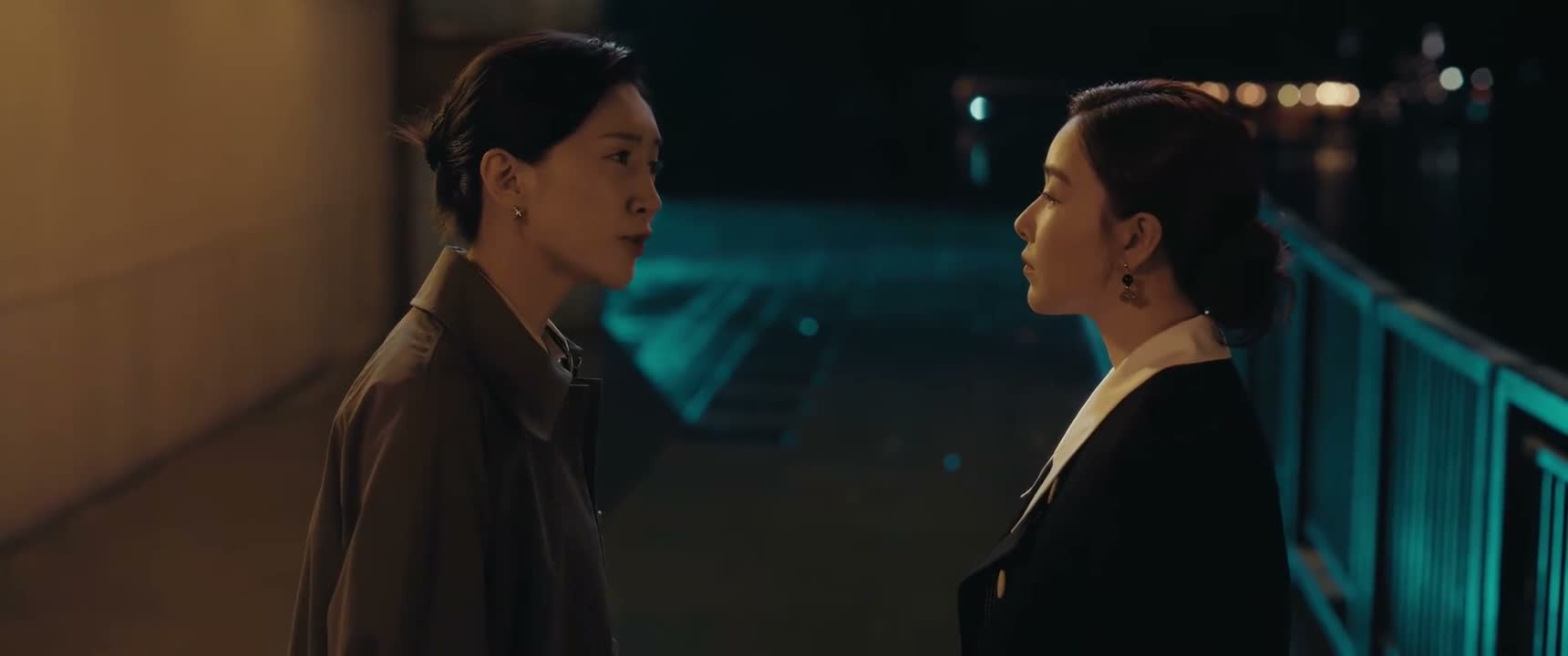 处心积虑地模仿我 接近我