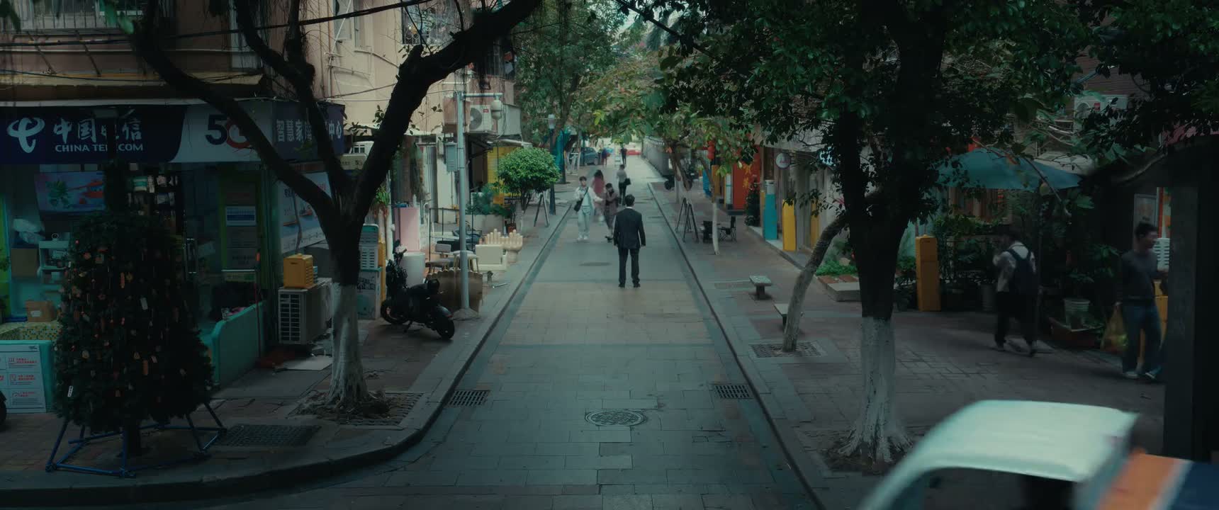 让开 让开 让开 刹车失灵了 让开