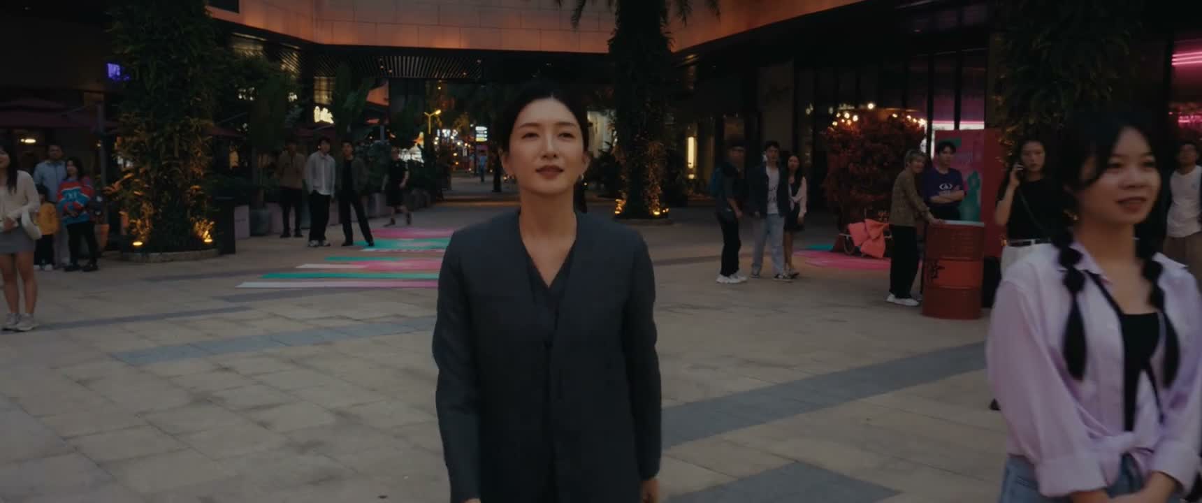 阳光落在我的脸上