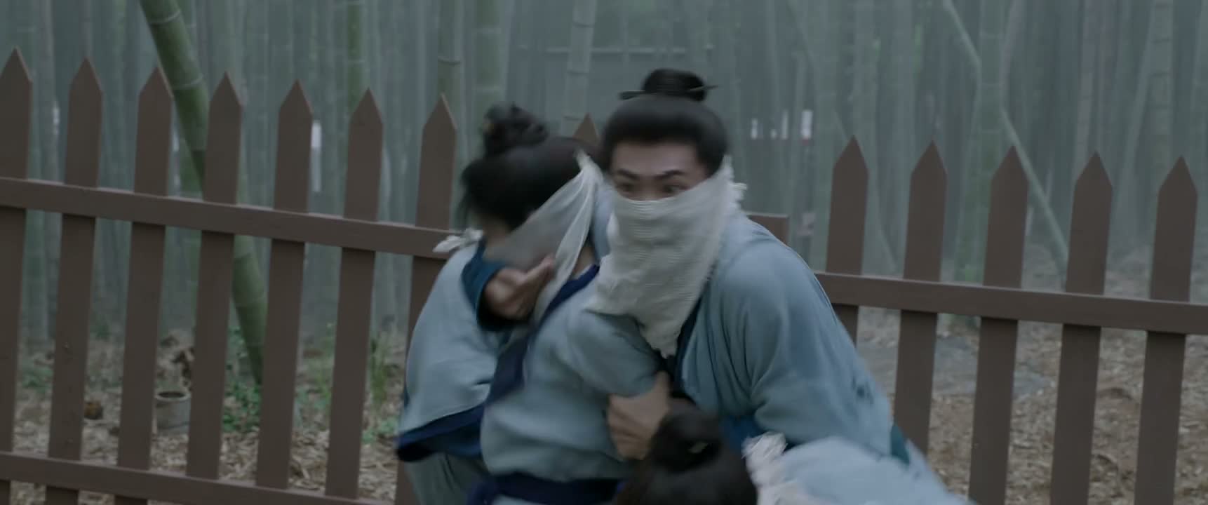 放开我 走 放开 走