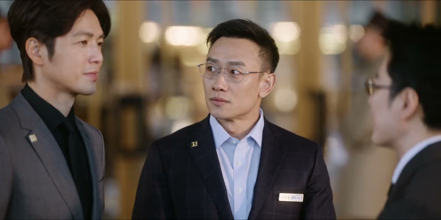 果然纪总是传说中的工作狂魔