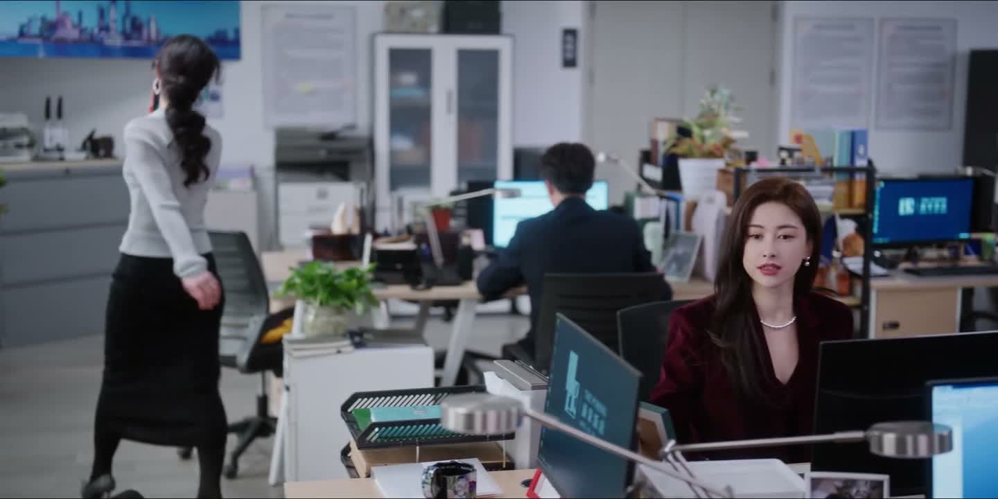 我等你们张总等了小一个月呢