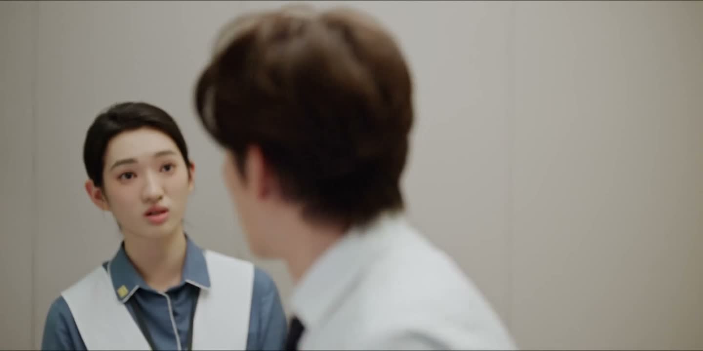 需要我帮您开房门吗