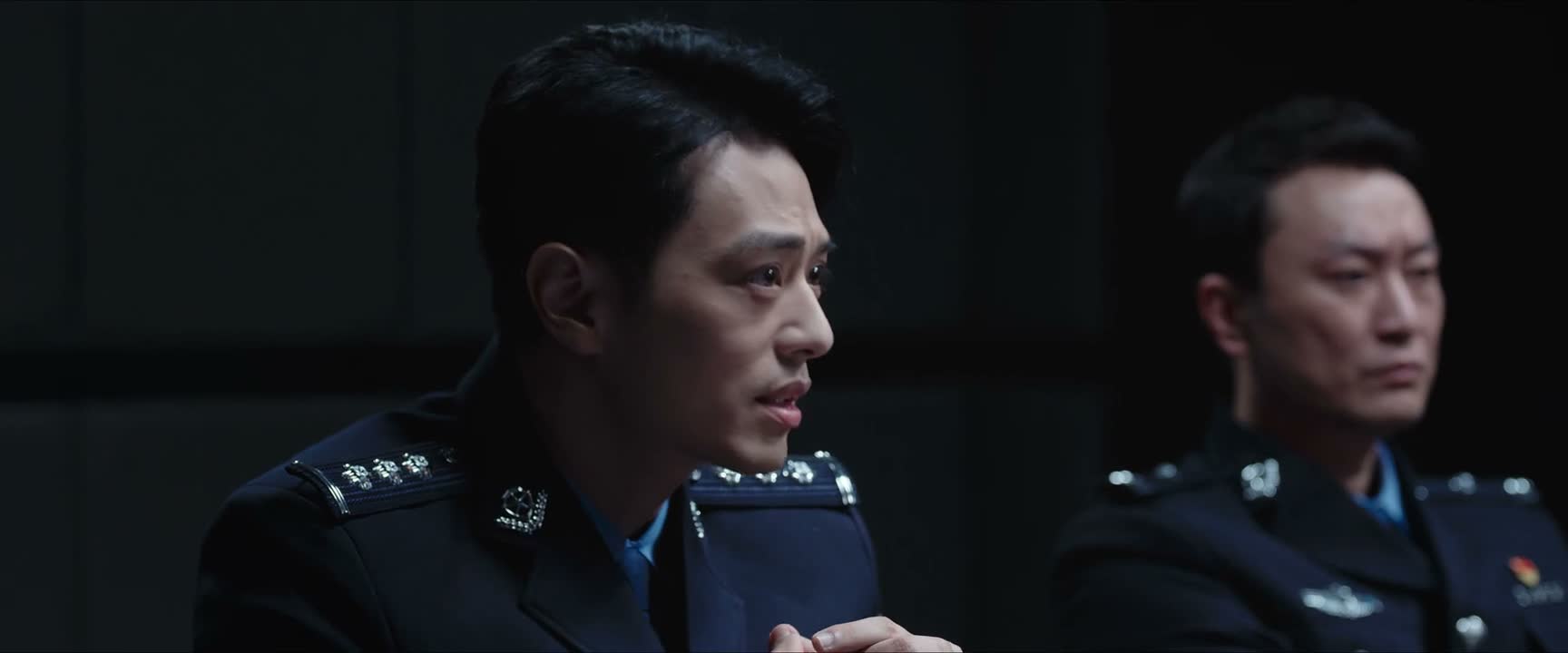 但是 也请你想一想 现在主犯死的死 逃的逃