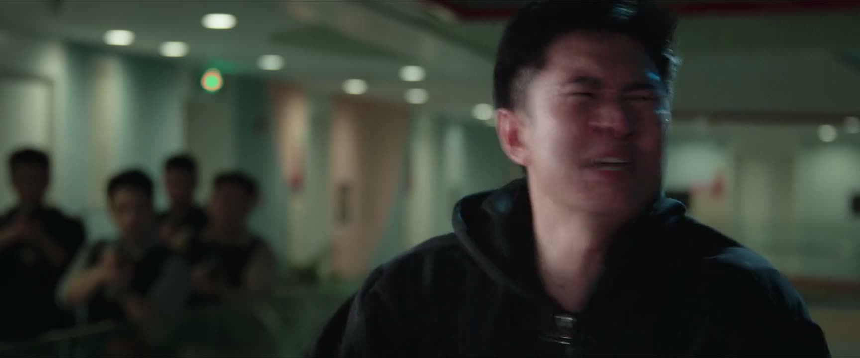 你们是警察