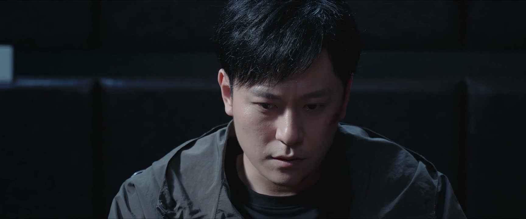 我只能眼睁睁地看着老蝎 害死了他们