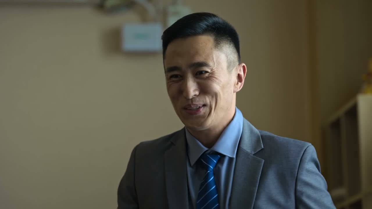 给他送过去好一点