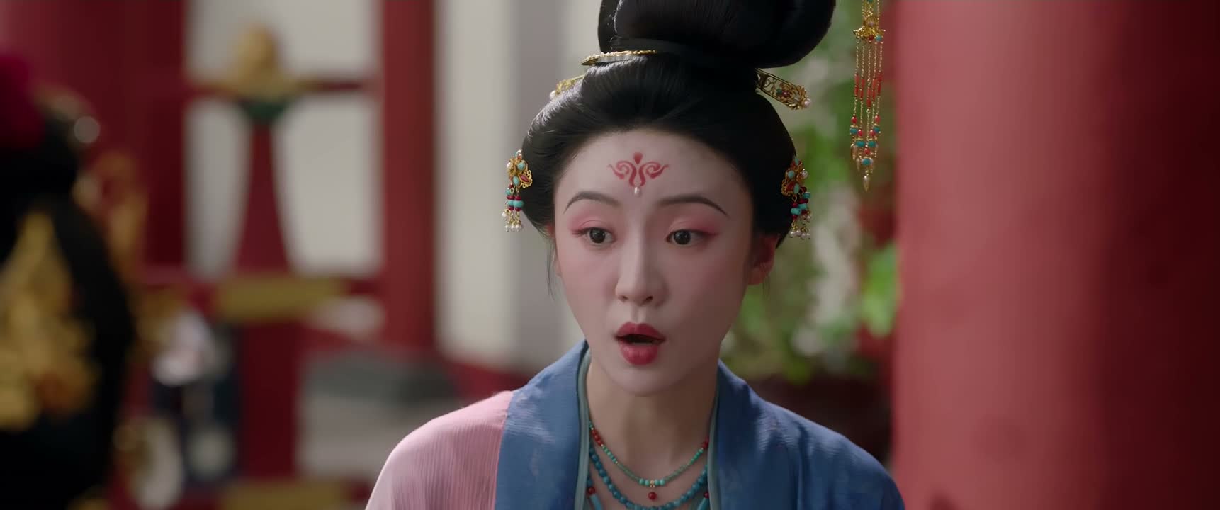 最好是贵胄 才压得住场子