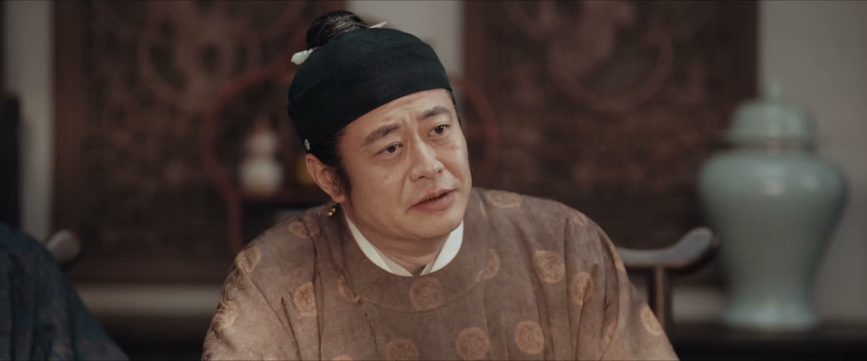 难道比圣上的事 还大
