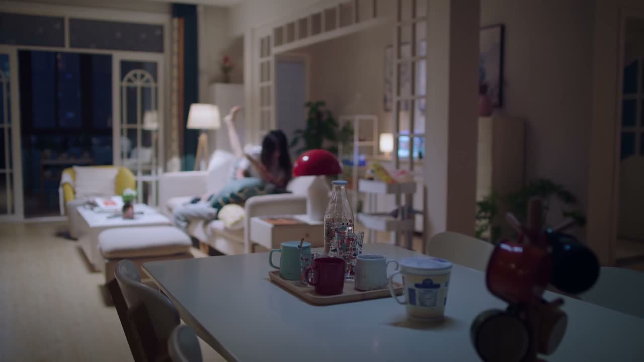 你神经病 莫名其妙 我砸 我