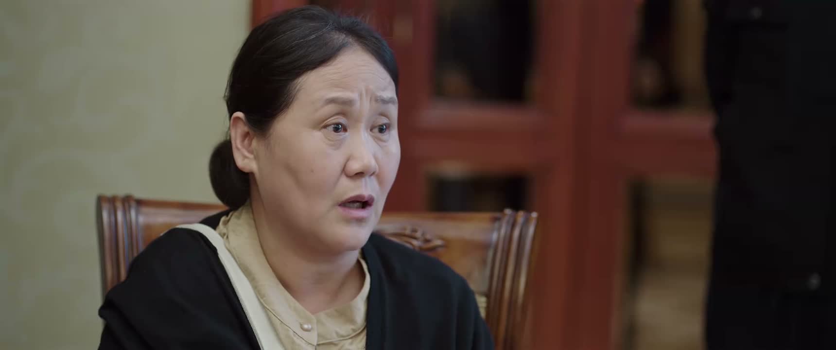 看俩人都不太对
