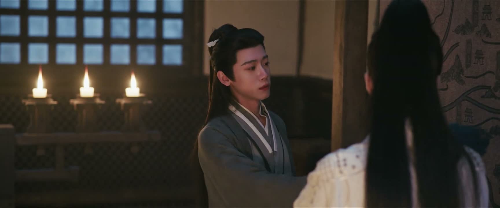 那不如从背后绕过去