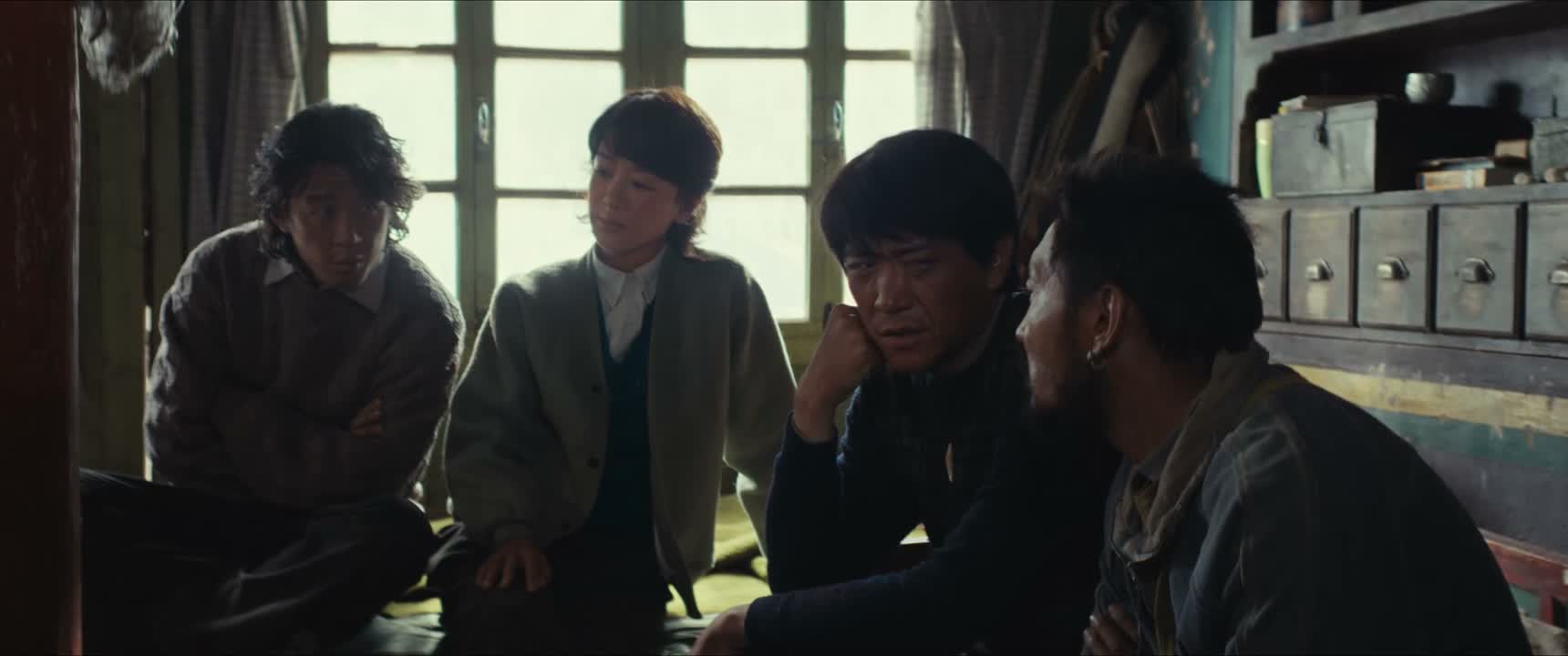 一 一个月吧 你听他吹吧