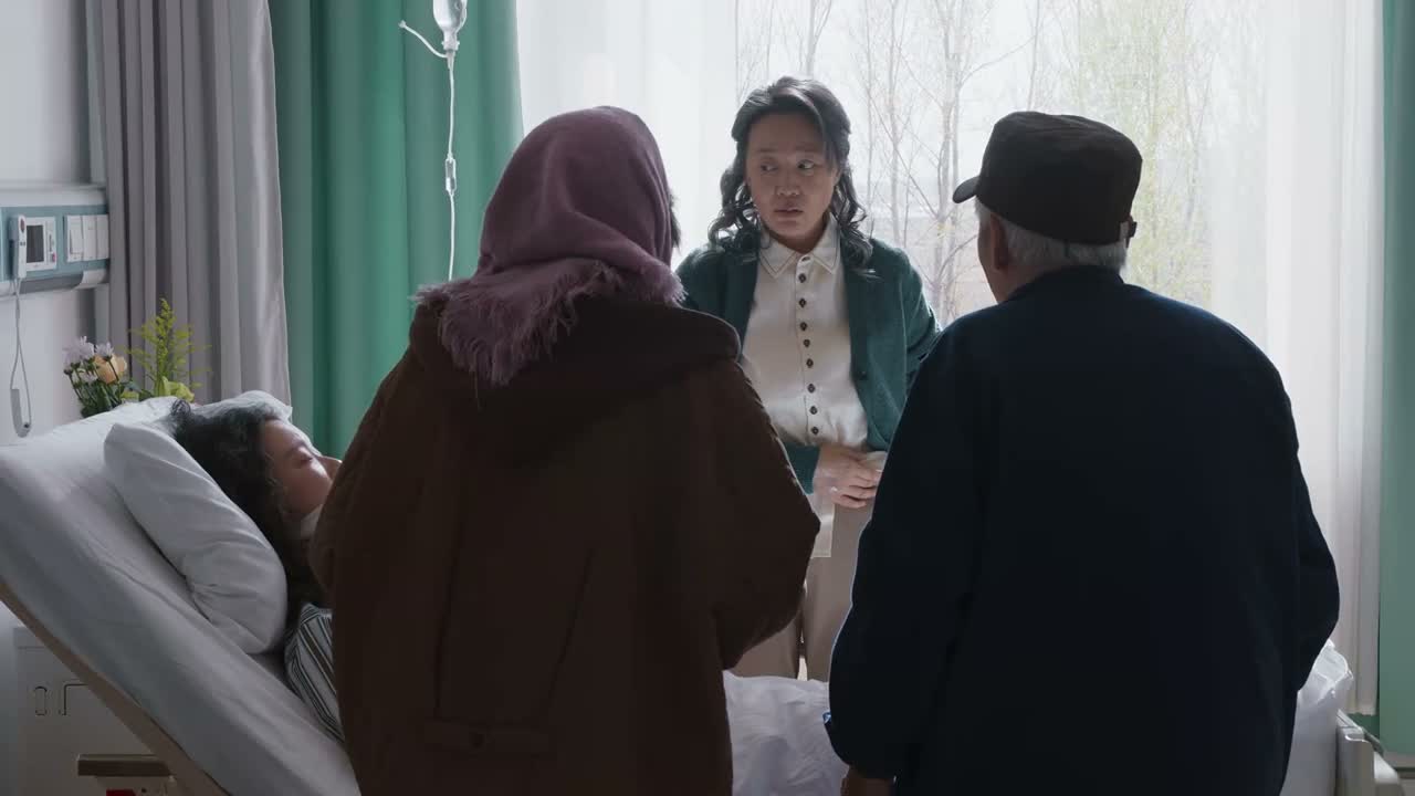 那个 小名啊 给你带好东西了啊
