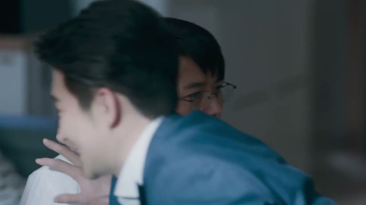 墙倒众人推