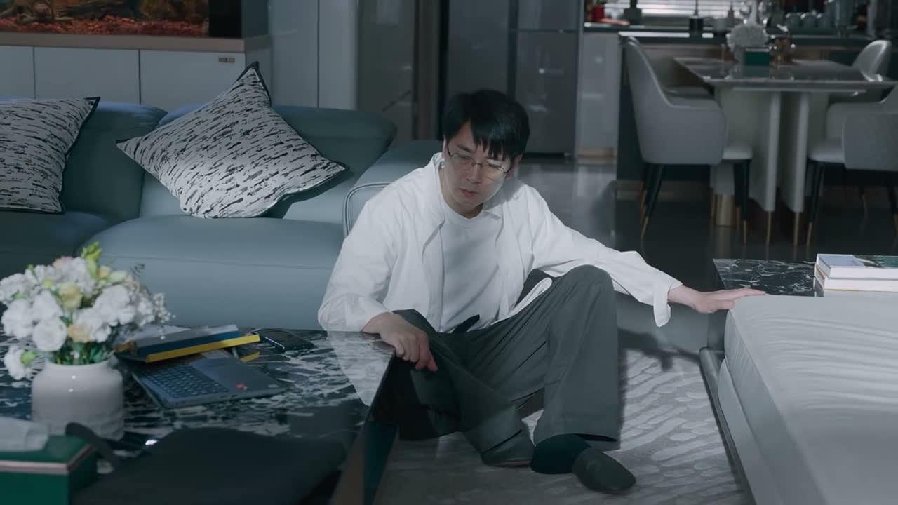我在台下跑前跑后
