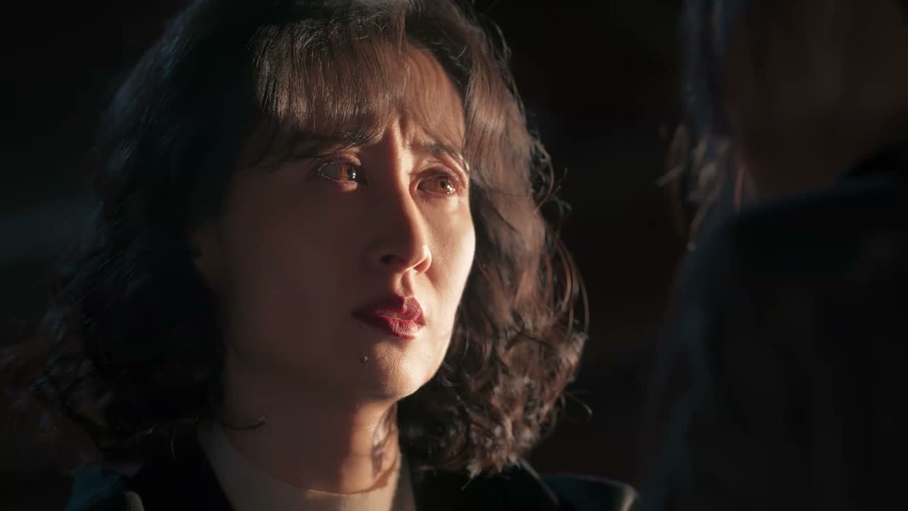 这事我得替她扛 那我是谁