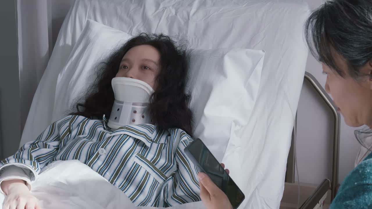 自己一个人在外面 吃香的喝辣的