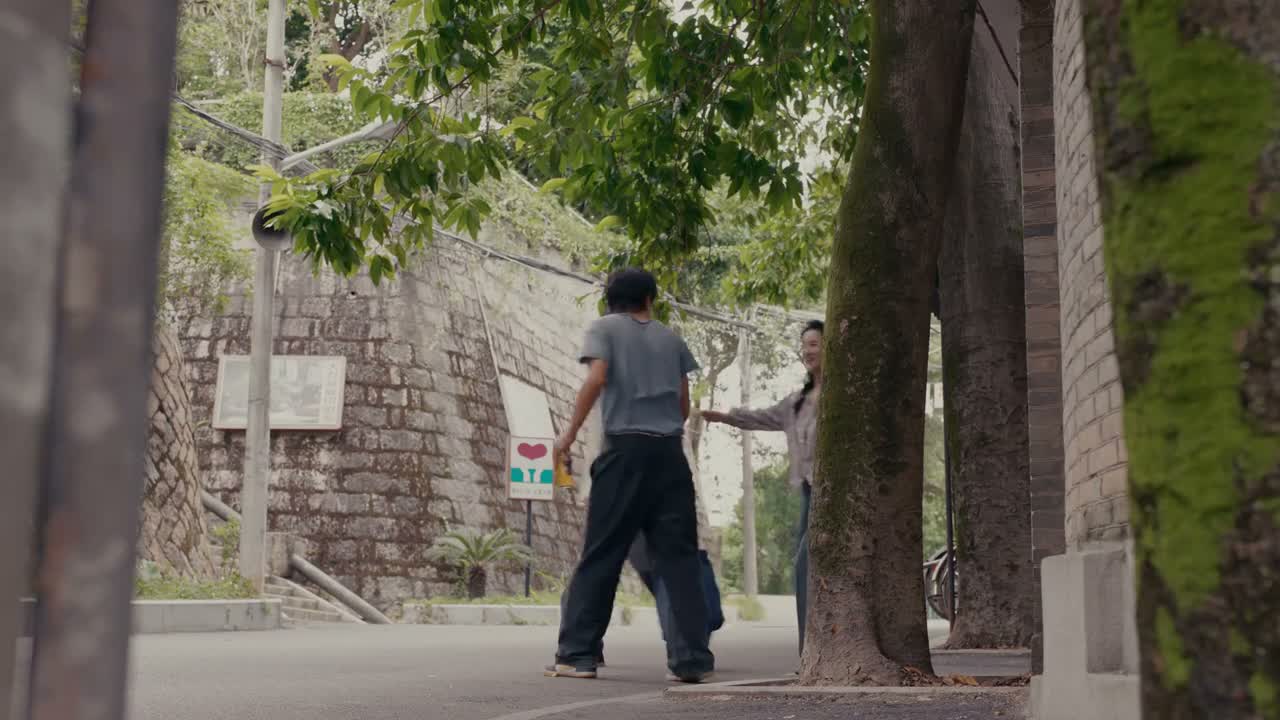 对了 等会儿 等会儿 那个