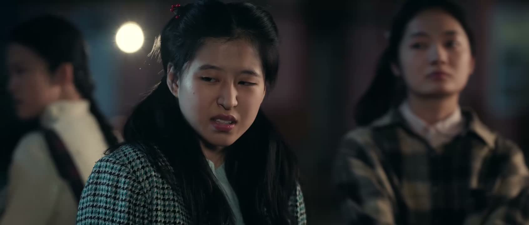 贱 咋那么讨厌
