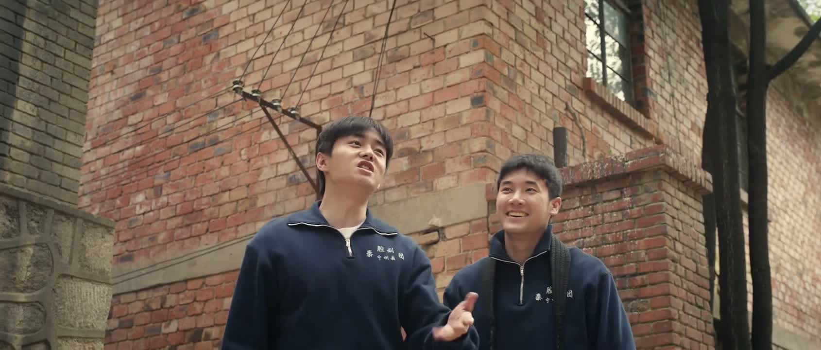 你们能收易青娥 为什么不能收我们啊 对啊