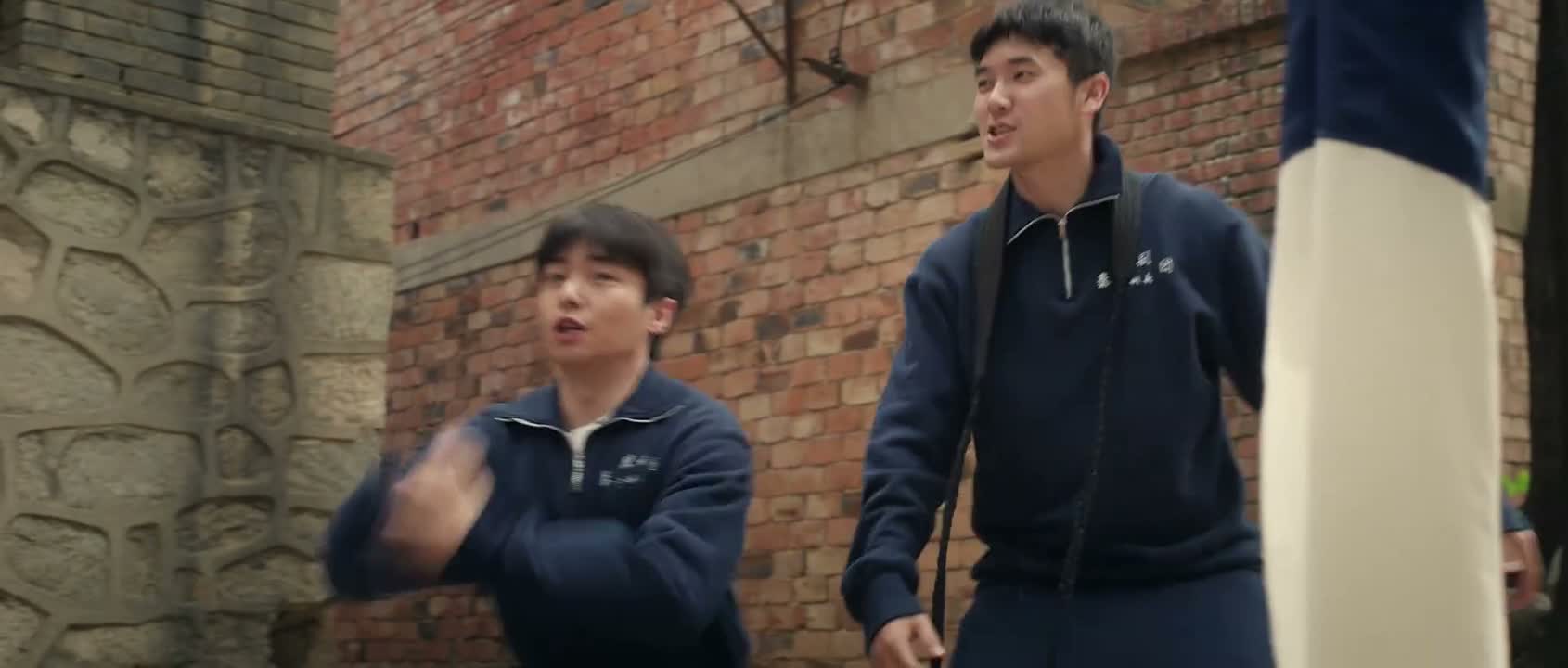师父们在上 请受徒儿一拜