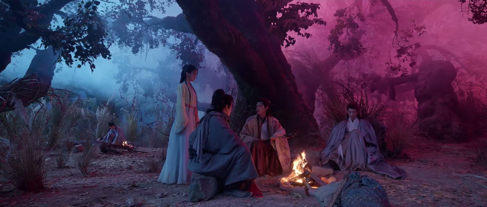 我们毕竟是魔教中人