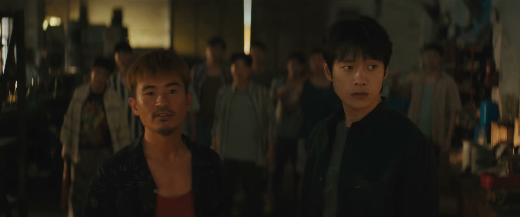 搞埋伏啊 热下身了