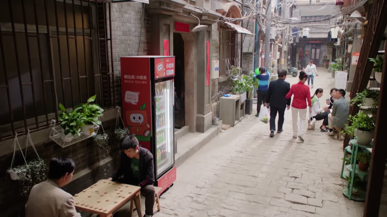 要不然 你让我爸开车 你们俩去吧