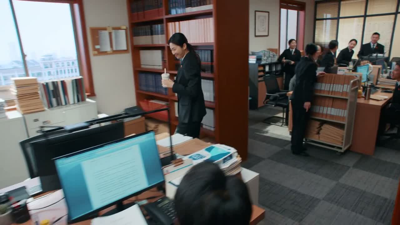 都变成小家碧玉了