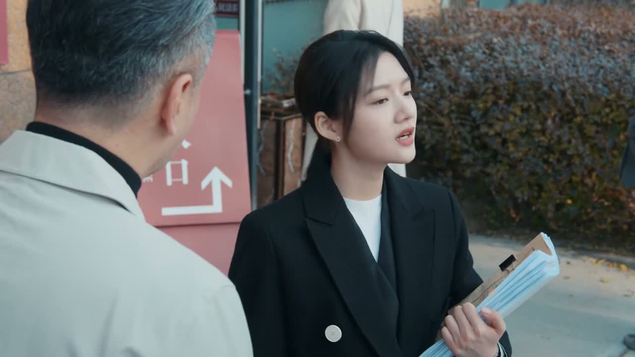 我叫了车 车还没到呢