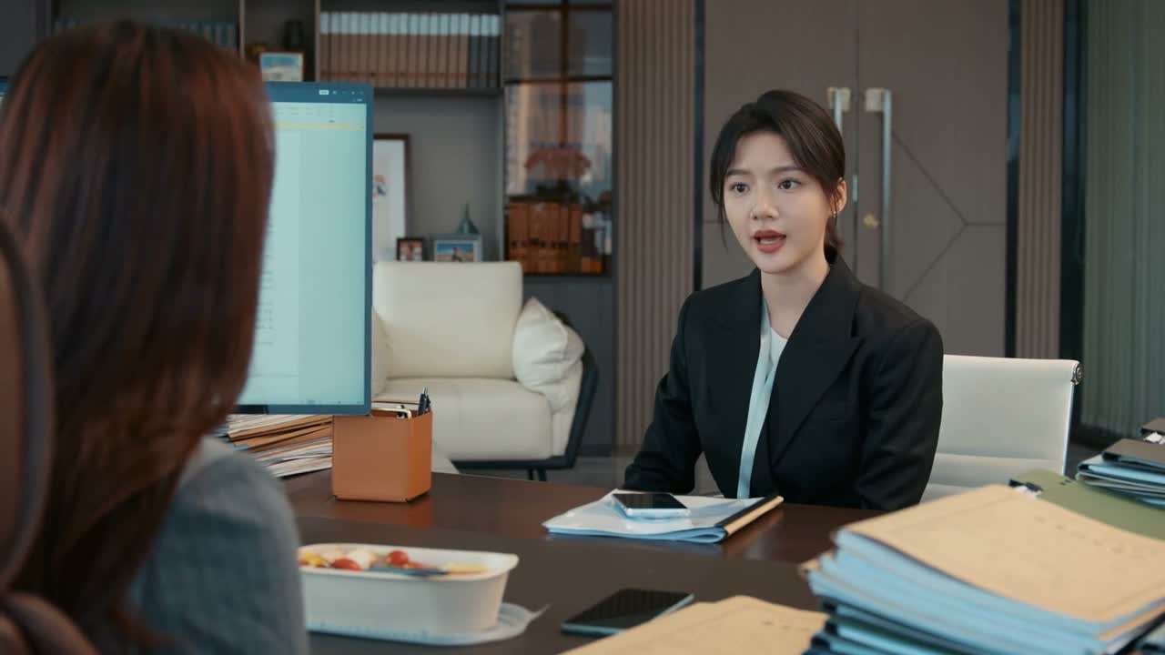 真金白银交给自己老婆