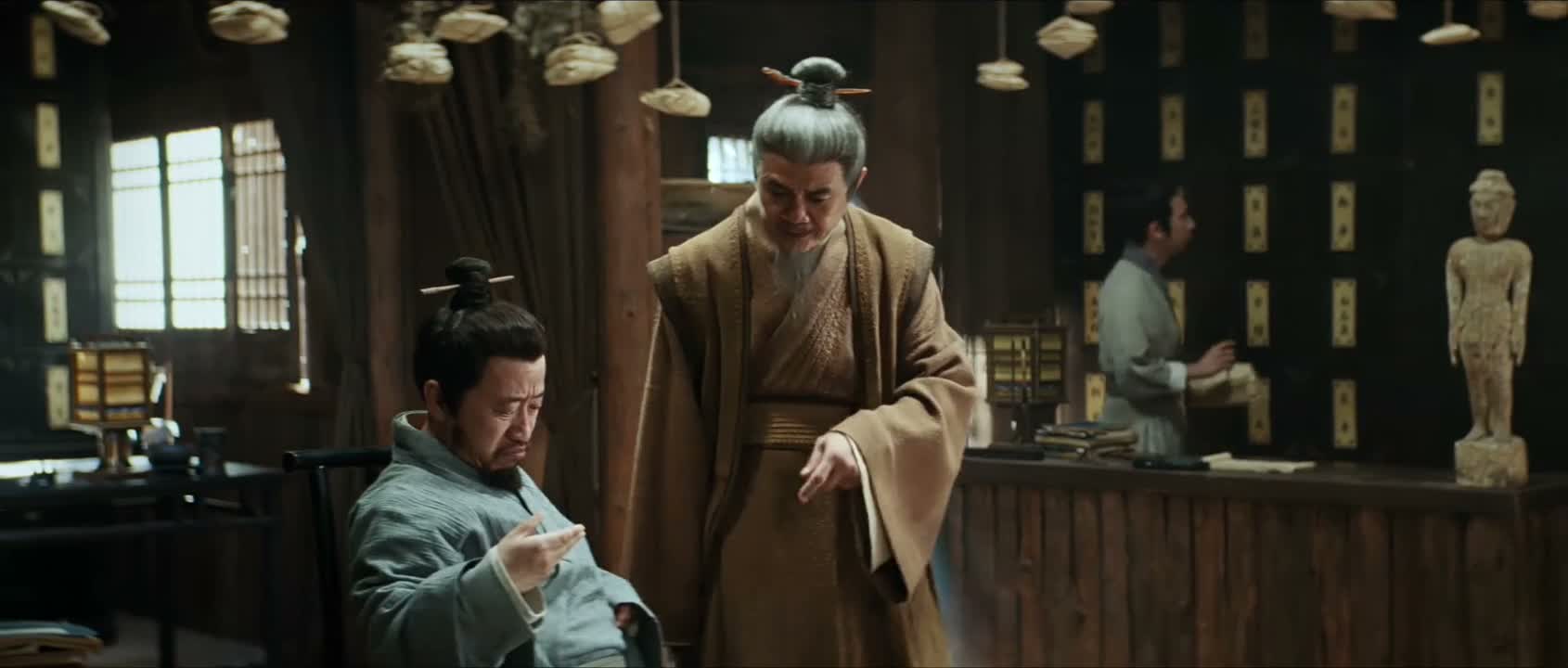 你腿上的伤我一摸便知