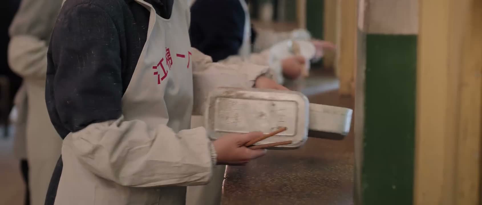 怎么打的 菜汤都洒了